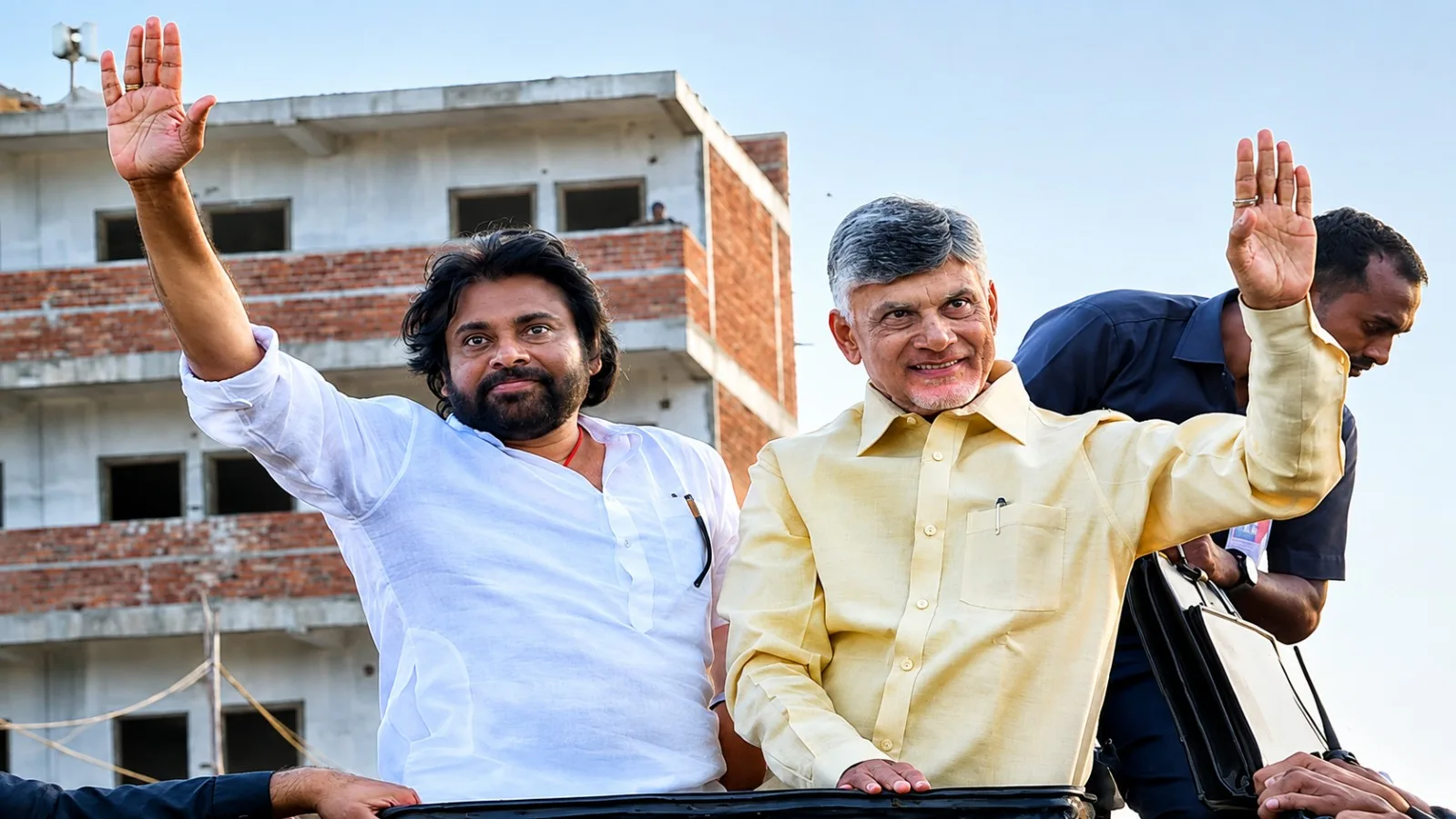 CM Chandrababu Extends Birthday Wishes to Deputy CM Pawan Kalyan